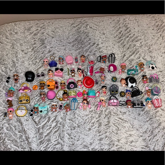 Lol surprise series lil sisters both waves almost full set (33